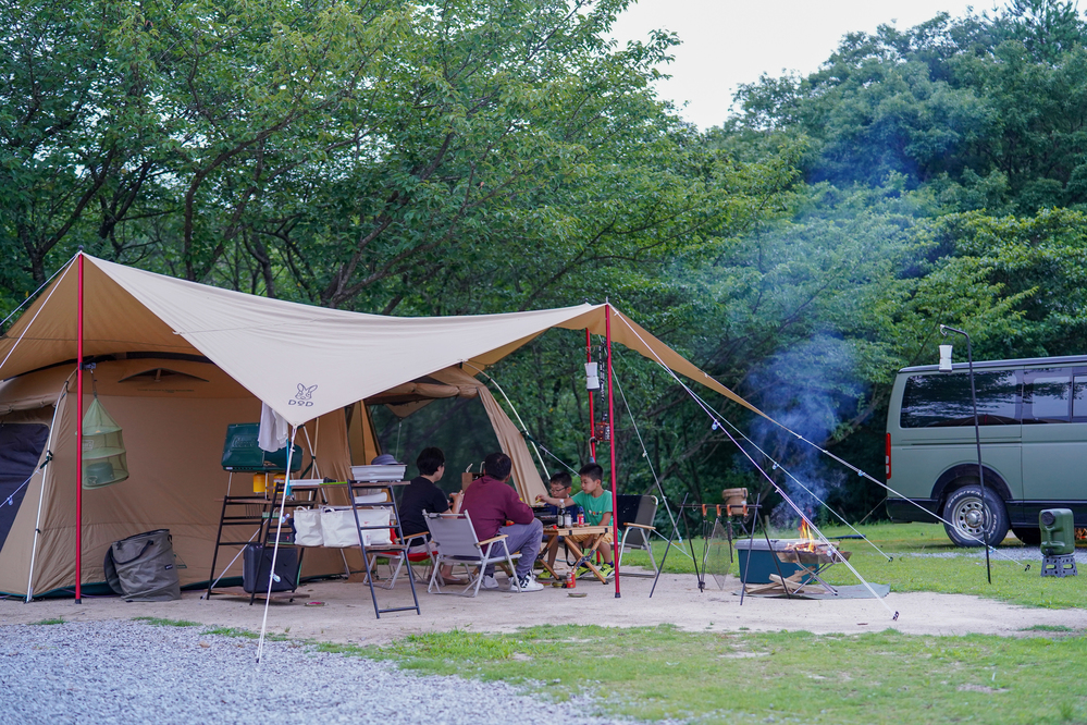 デカデカオートキャンプサイト | 島根でコテージやキャンプ場を探す