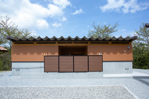 デカデカトイレ