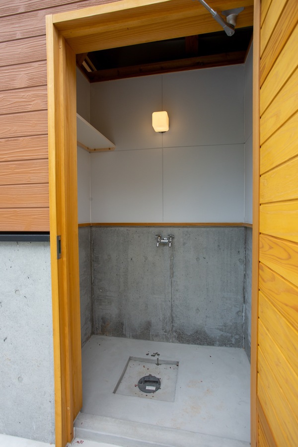 デカデカトイレ9